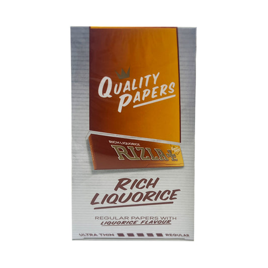 Rizla Liquorice Regular Rolling Papers: Indulge in a Liquorice Flavour and Smooth Smoke (Pack of 100 Booklets)