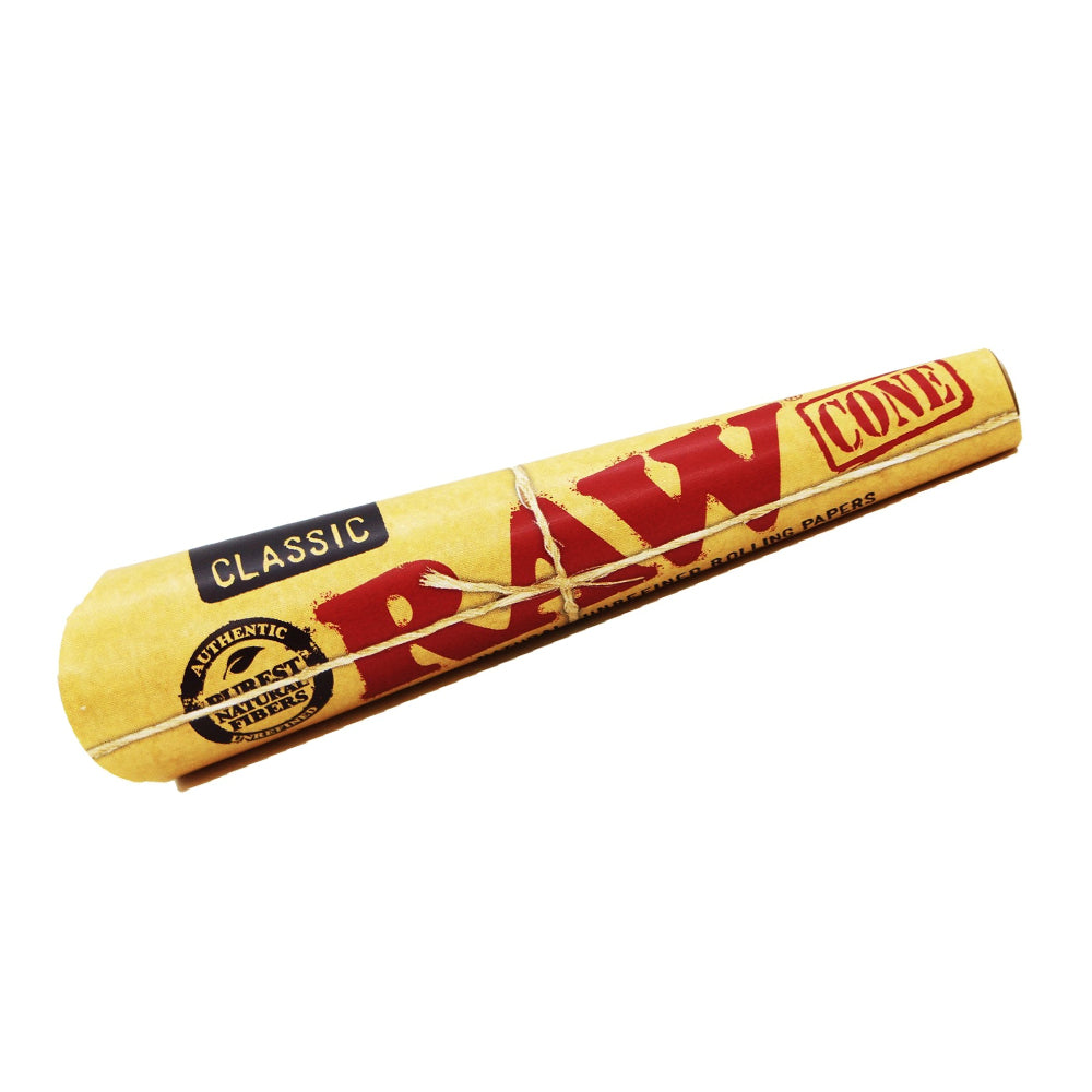 RAW Classic 1¼ Pre-Rolled Cones - 32 Pack Per Box - 6 Cones Per Pack