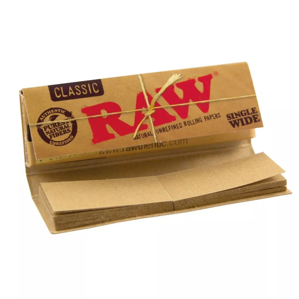 RAW Connoisseur Single Wide Rolling Papers with Filter Tips